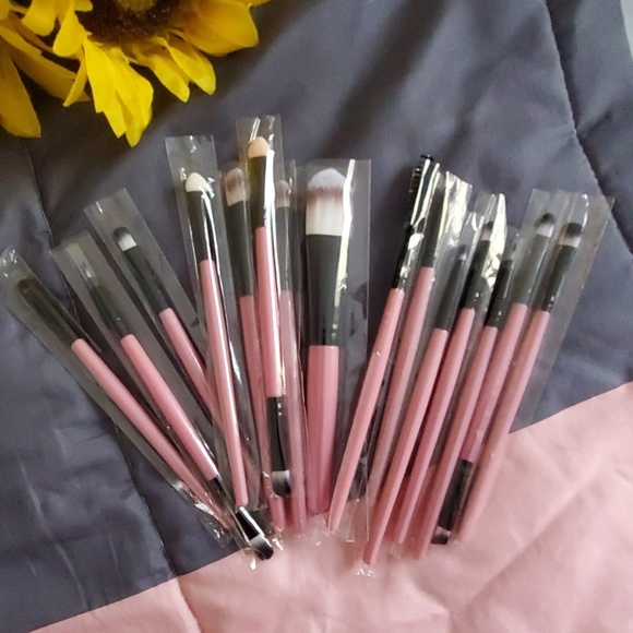 Set of 15 makeup brushes 💄👠💅 - Picture 2 of 7